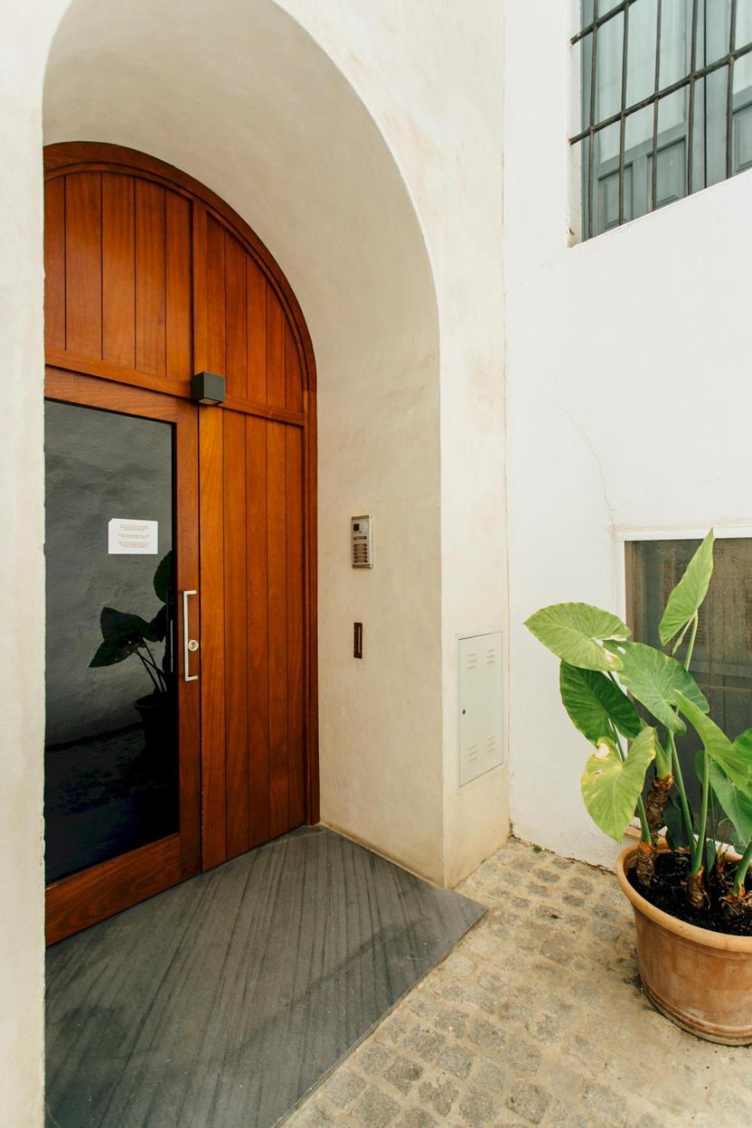 Attic With Terrace- 1Bd 1Bth- Corral Del Rey Apartment Sevilla Exterior foto