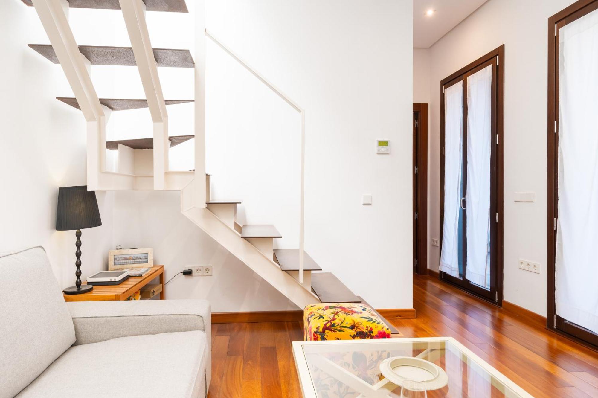 Attic With Terrace- 1Bd 1Bth- Corral Del Rey Apartment Sevilla Exterior foto